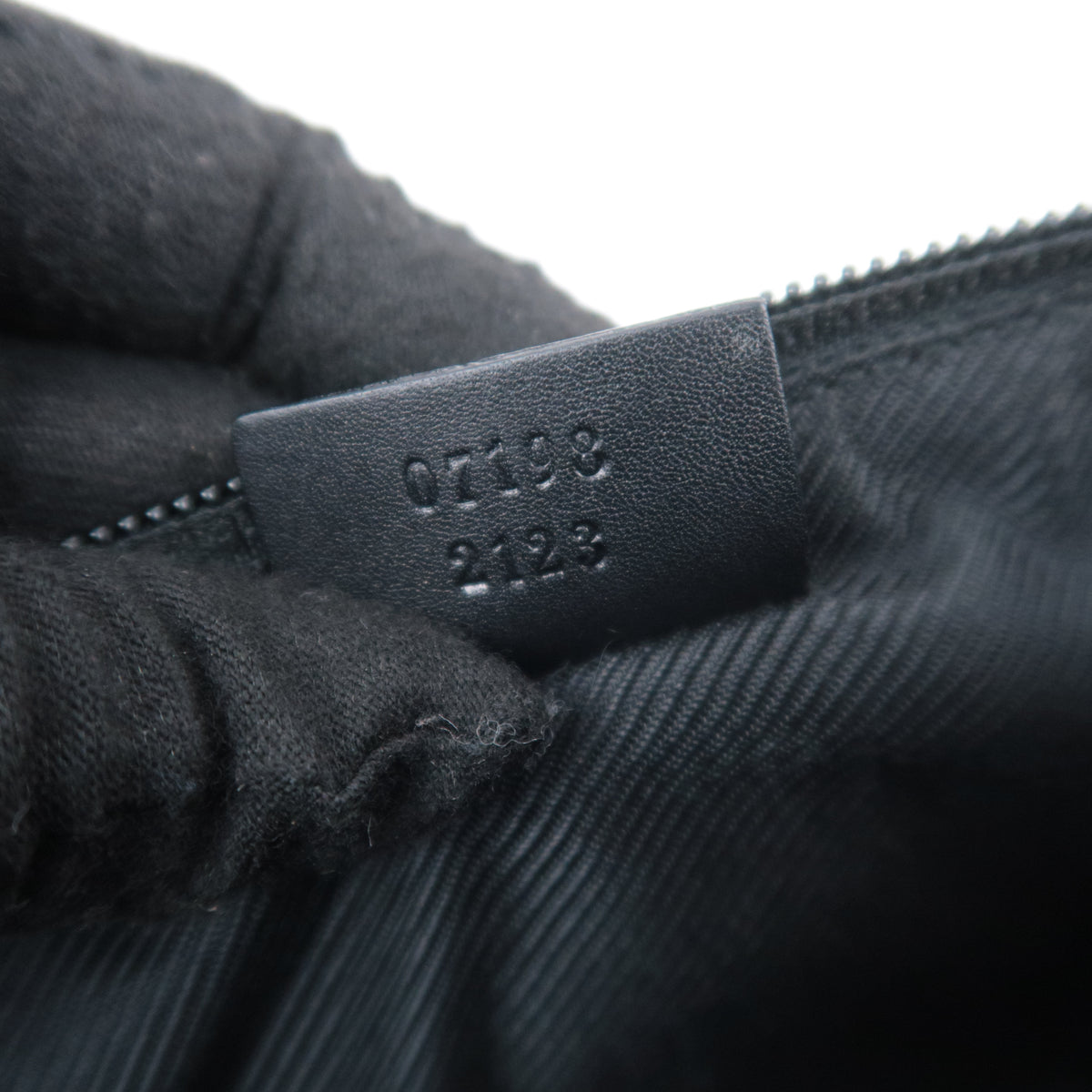GUCCI GG Canvas Boat Bag Black 07198