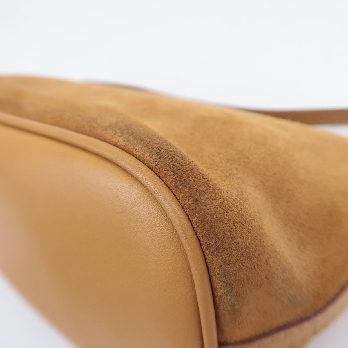 GUCCI Suede Boat Bag Light Brown 039.1103