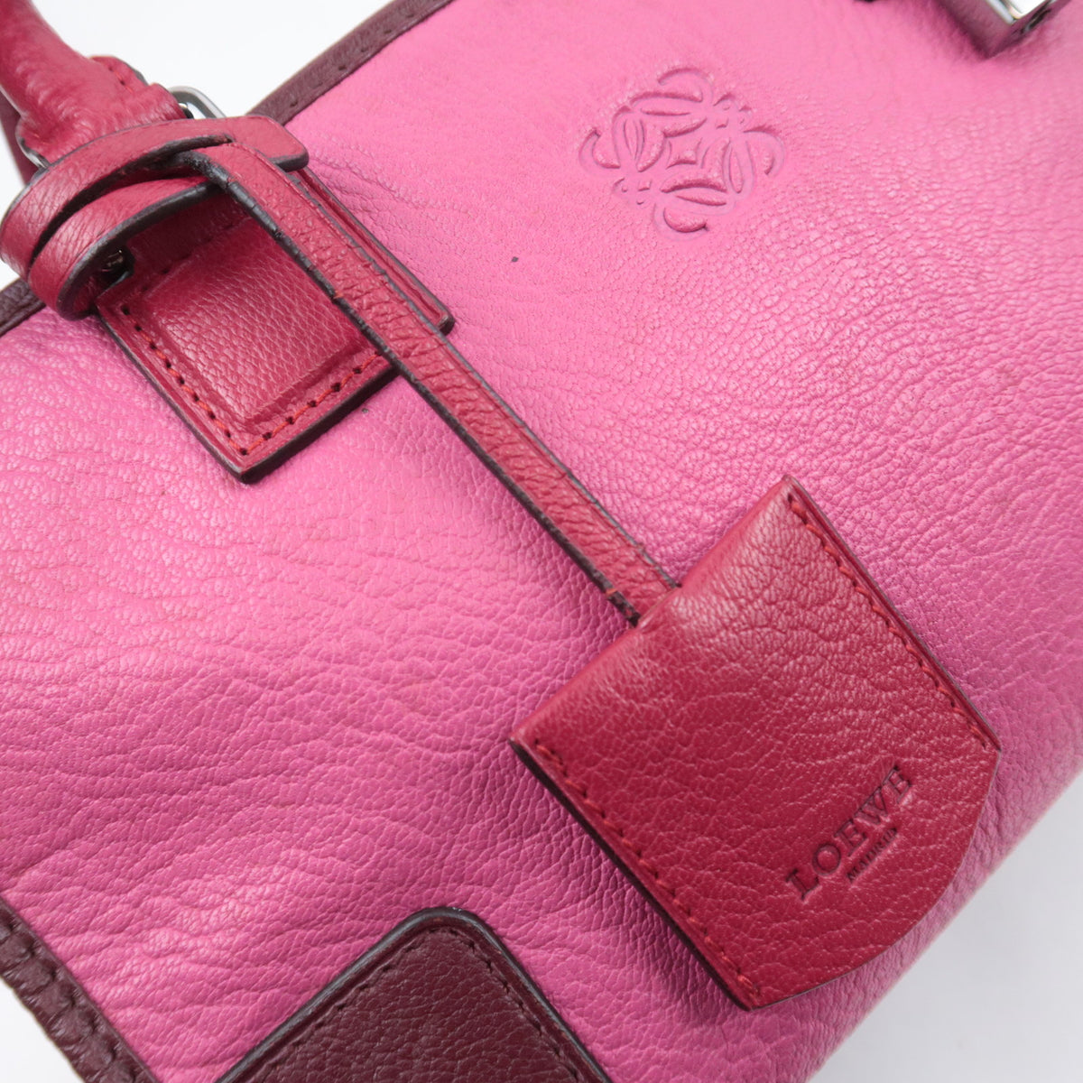 LOEWE Amazona 28 Handbag Leather Pink