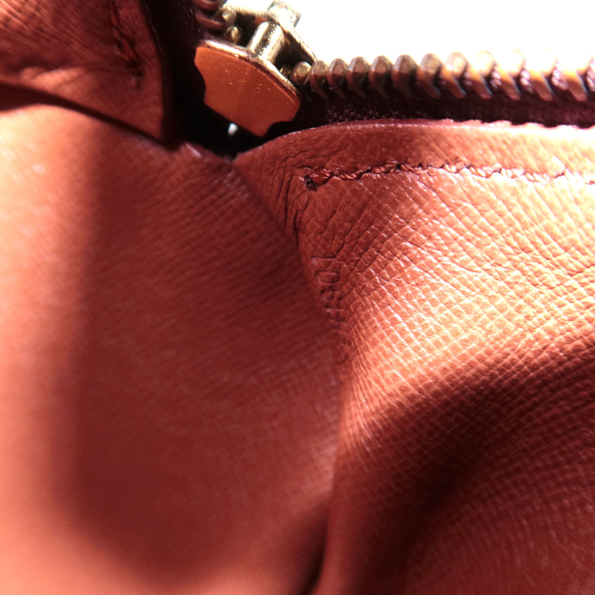 Louis Vuitton Monogram Papillon 26 Old Model M51366