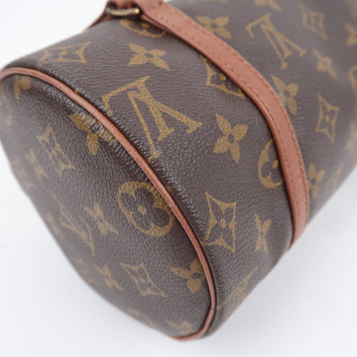 Louis Vuitton Monogram Papillon 26 Old Model M51366