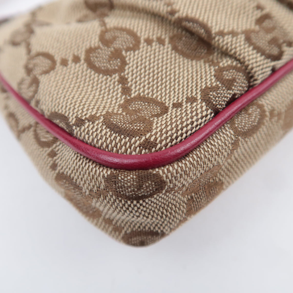 GUCCI Lovely GG Canvas Shoulder Bag 256899