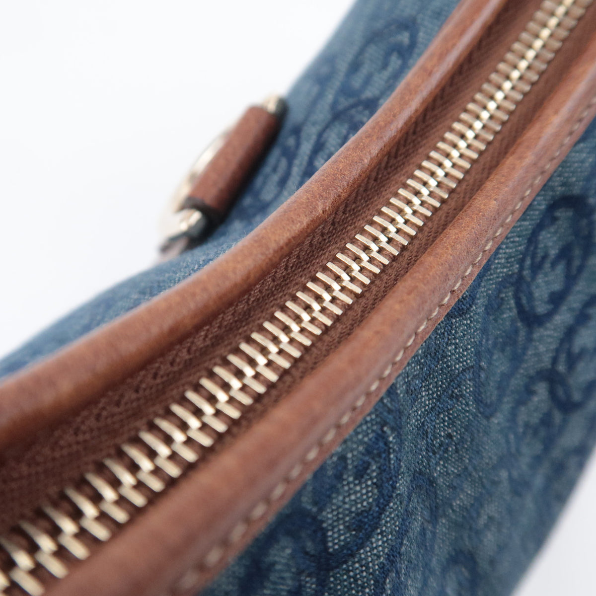GUCCI Abby GG Denim Shoulder Bag 130738