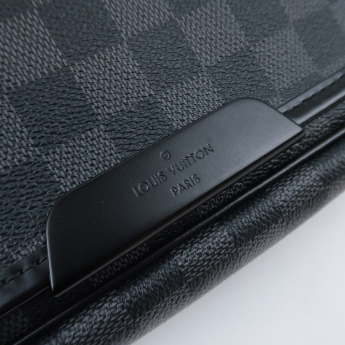 Louis Vuitton Damier Graphite Daniel MM Bag N58029