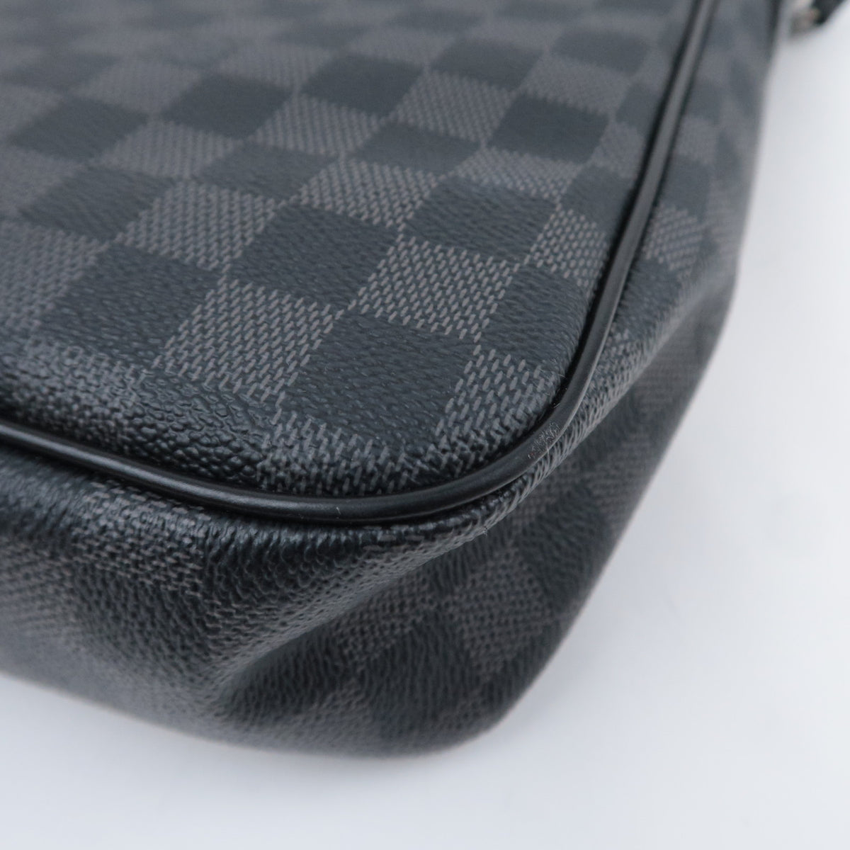 Louis Vuitton Damier Graphite Daniel MM Bag N58029