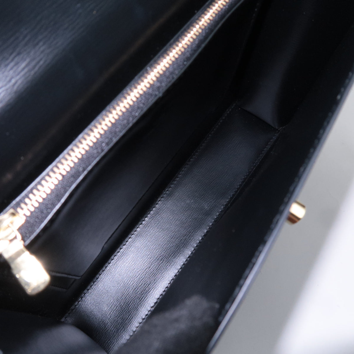 Louis Vuitton Epi Malesherbes Handbag M52372