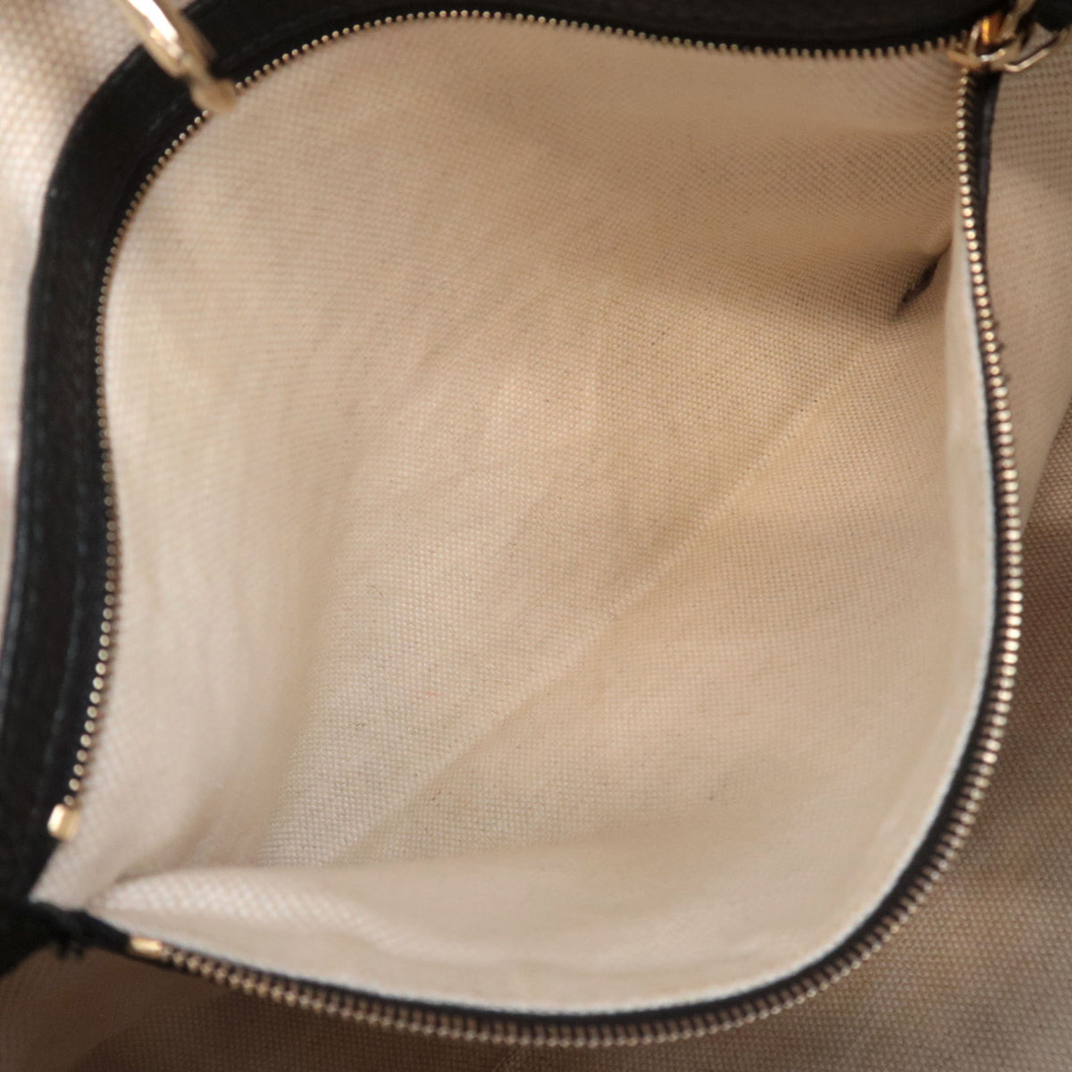 GUCCI Soho Interlocking G Chain Shoulder Bag 536196