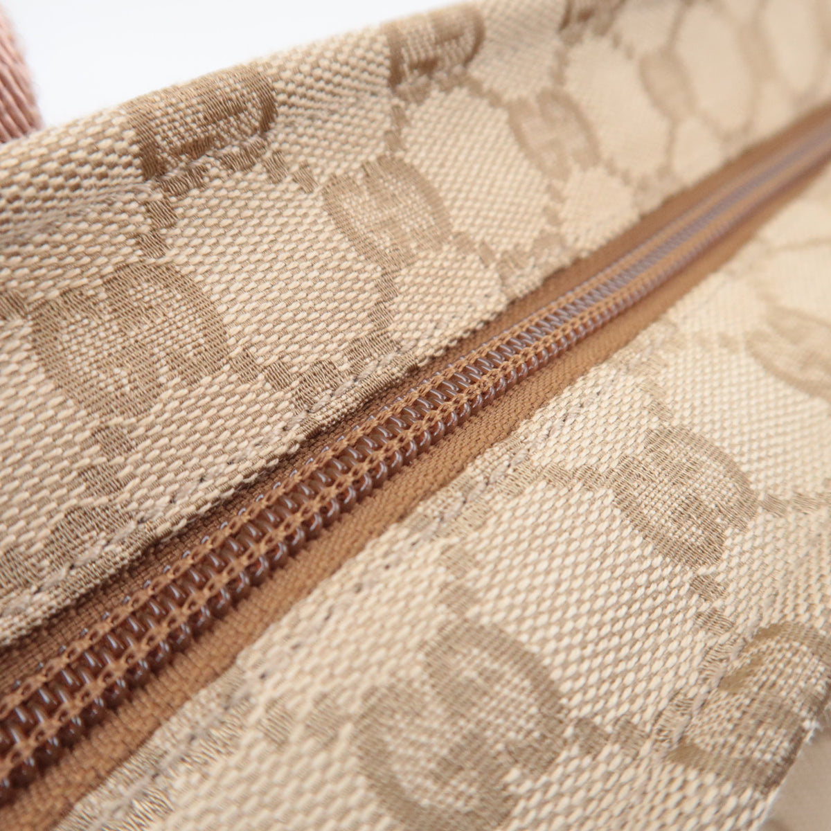 GUCCI Sherry GG Canvas Tote Bag 155524