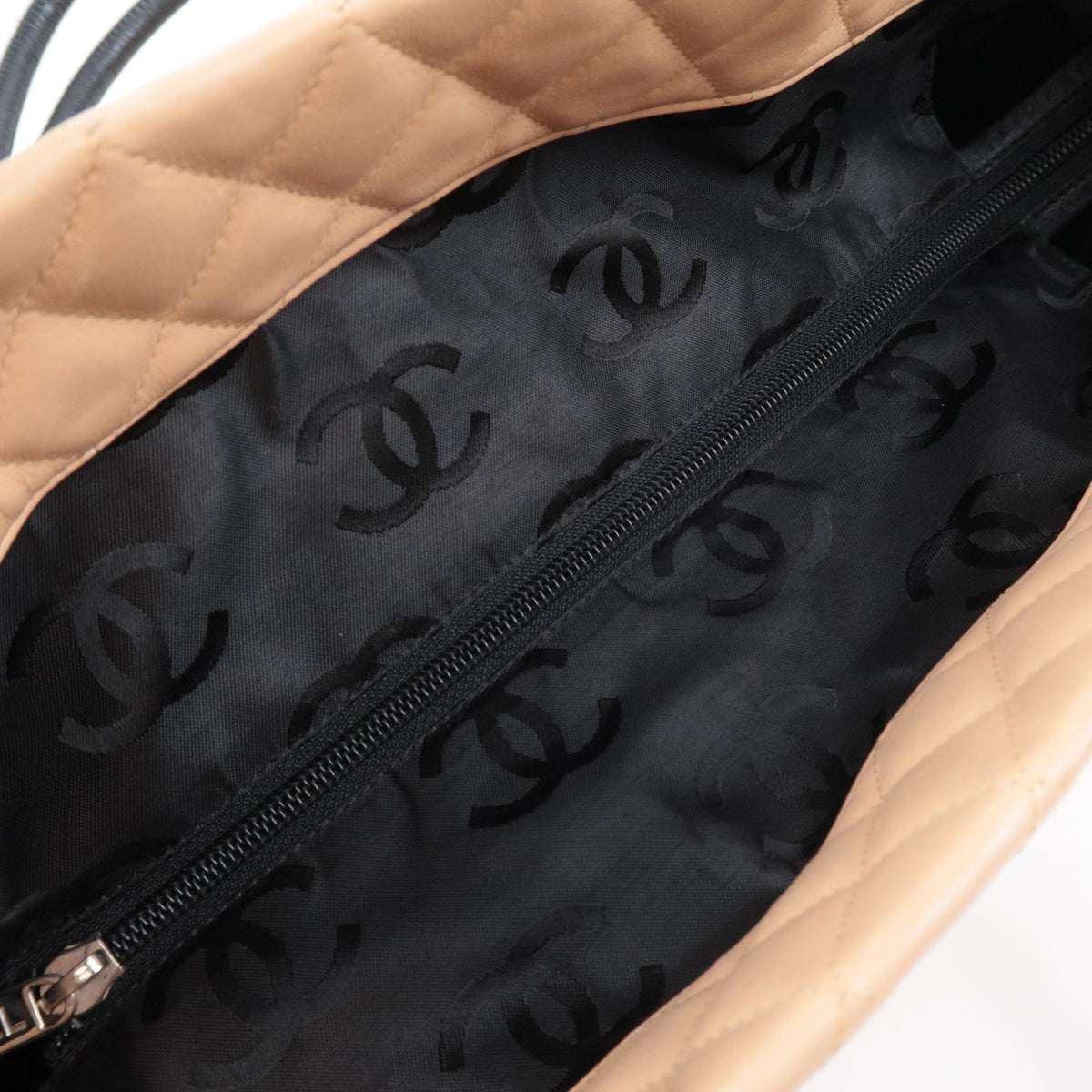CHANEL Cambon Line Large Tote Bag Lambskin A25169