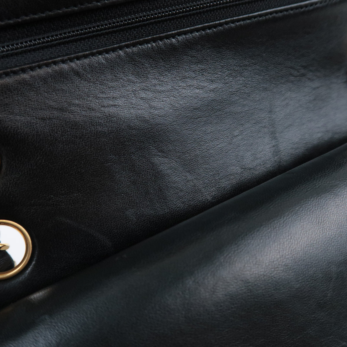 CHANEL Matelasse 25 Chain Shoulder Bag Lambskin