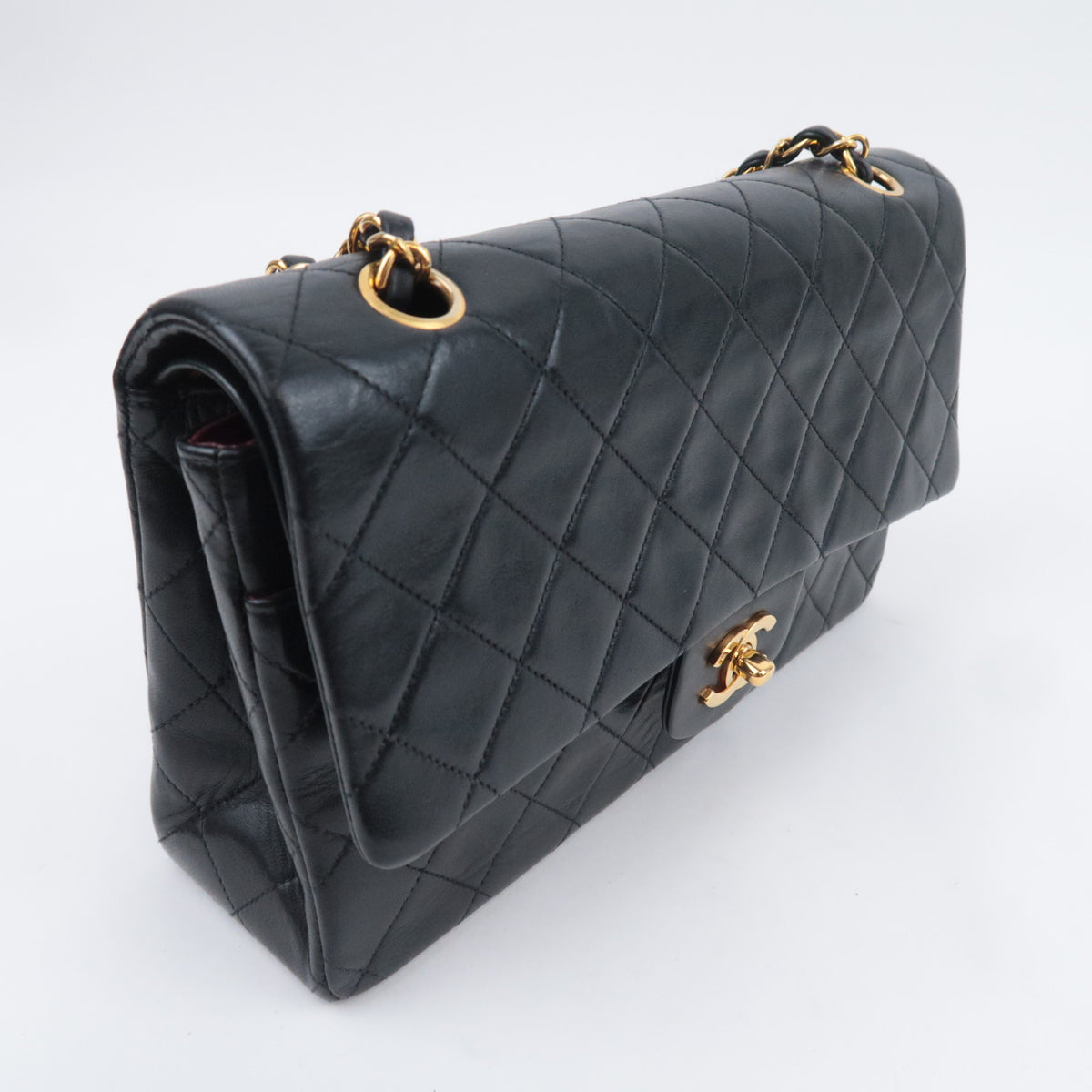 CHANEL Matelasse 25 Chain Shoulder Bag Lambskin