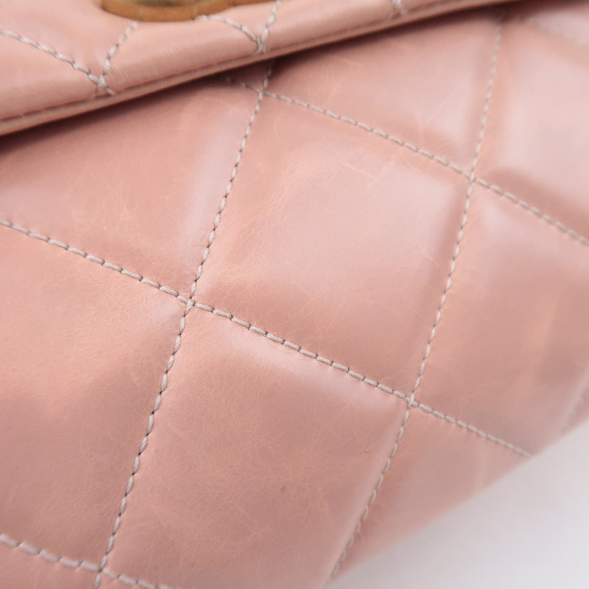 CHANEL Daily Walk Matelasse Pink Leather Flap Bag