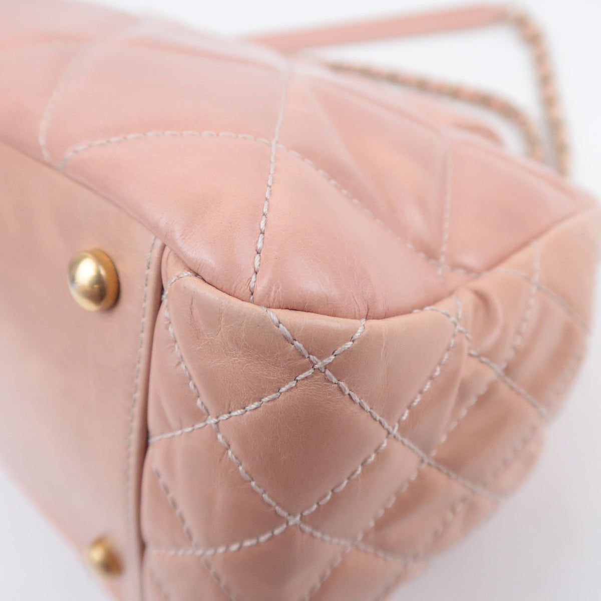 CHANEL Daily Walk Matelasse Pink Leather Flap Bag