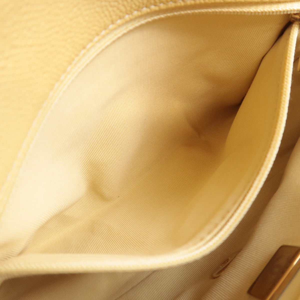 CHANEL Classic Chain Shoulder Bag Caviarskin