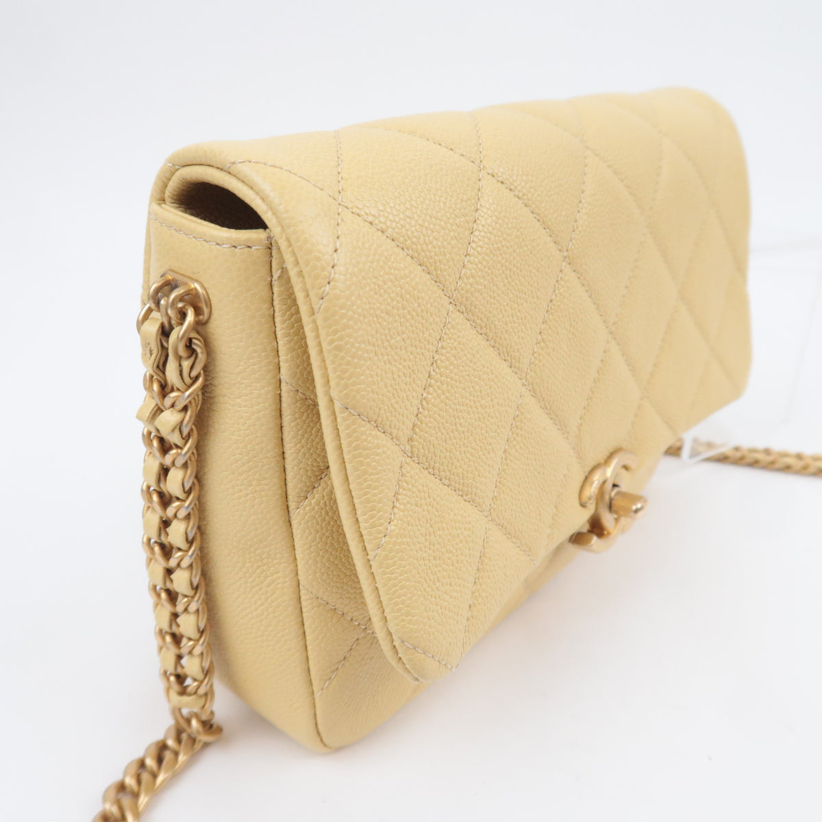 CHANEL Classic Chain Shoulder Bag Caviarskin