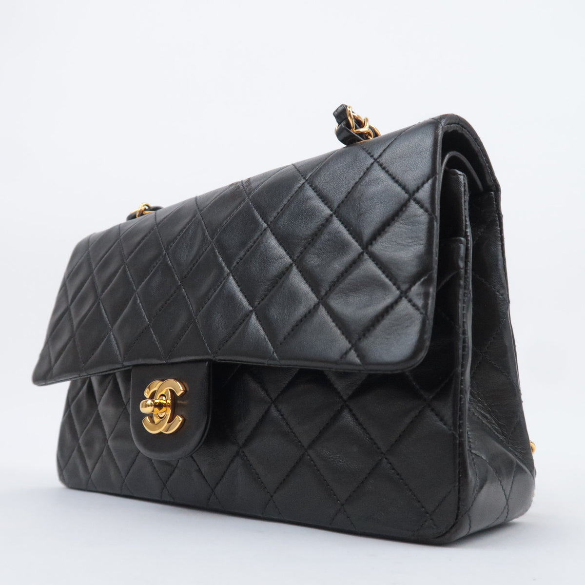 CHANEL Matelasse 25 Double Flap Shoulder Bag Lambskin