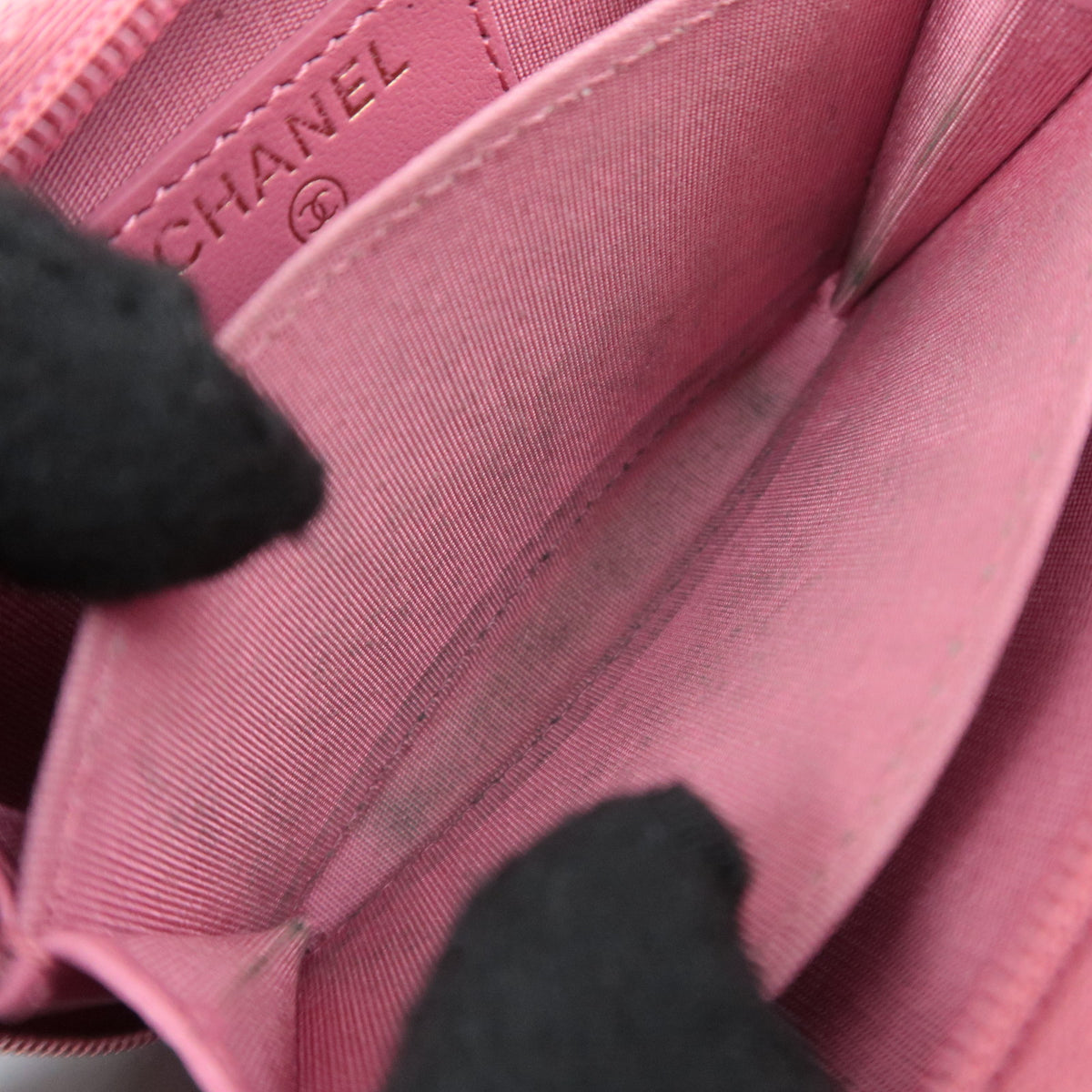 CHANEL Coco Mark Round Zipper Coin Case Caviarskin Pink
