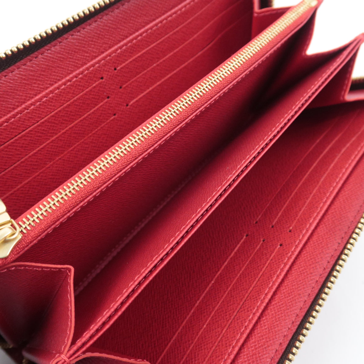 Louis Vuitton Monogram Sticker Zippy Wallet M62149