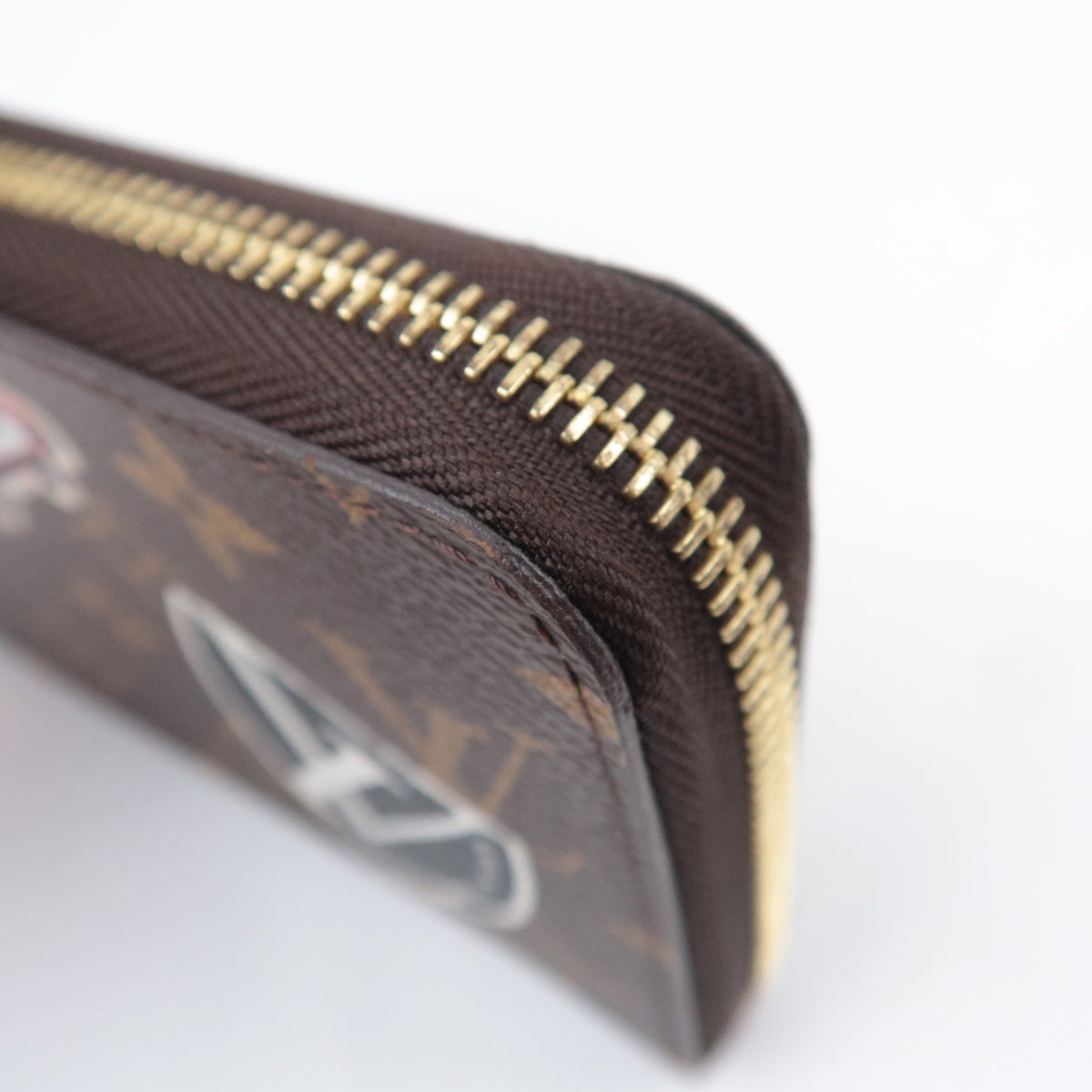 Louis Vuitton Monogram Sticker Zippy Wallet M62149