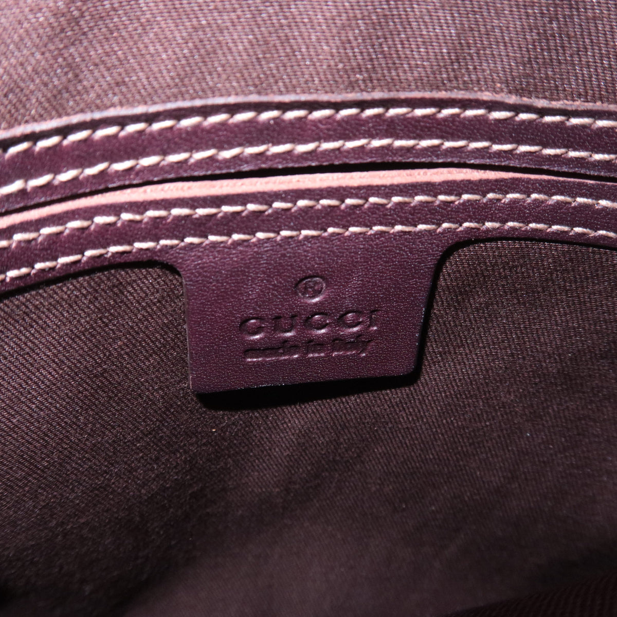 GUCCI GG Supreme Flat Shoulder Bag 201538