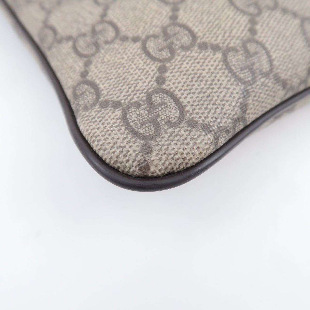 GUCCI GG Supreme Flat Shoulder Bag 201538