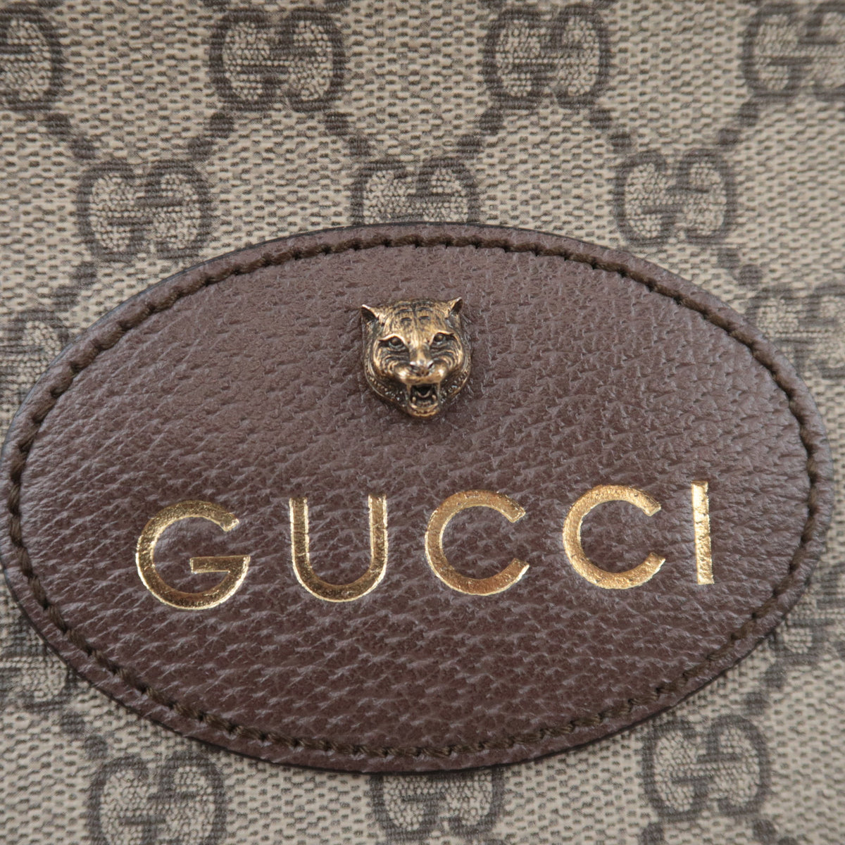 GUCCI GG Supreme Tiger Head Small Shoulder Bag 476466