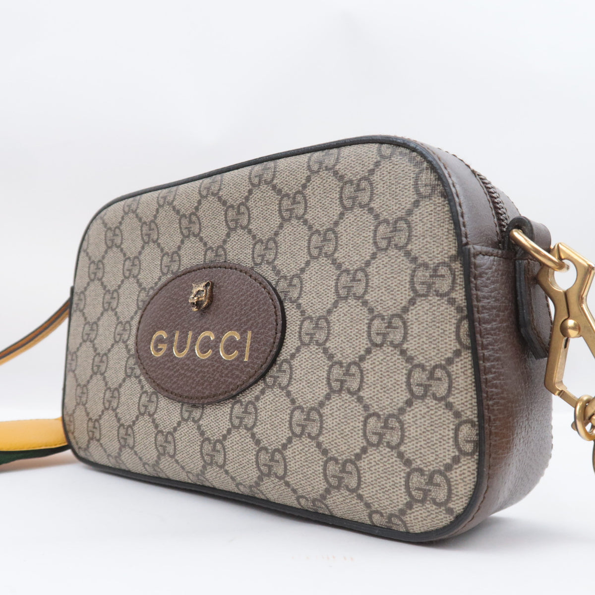 GUCCI GG Supreme Tiger Head Small Shoulder Bag 476466