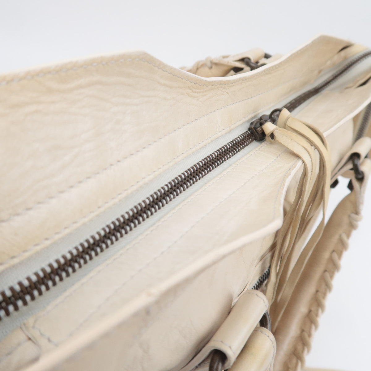 BALENCIAGA The City Leather Shoulder Bag Ivory 115748