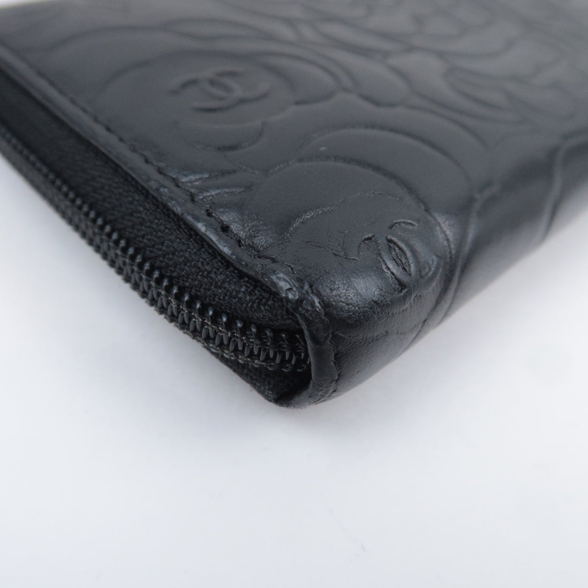CHANEL Camellia Embossed Long Wallet Lambskin