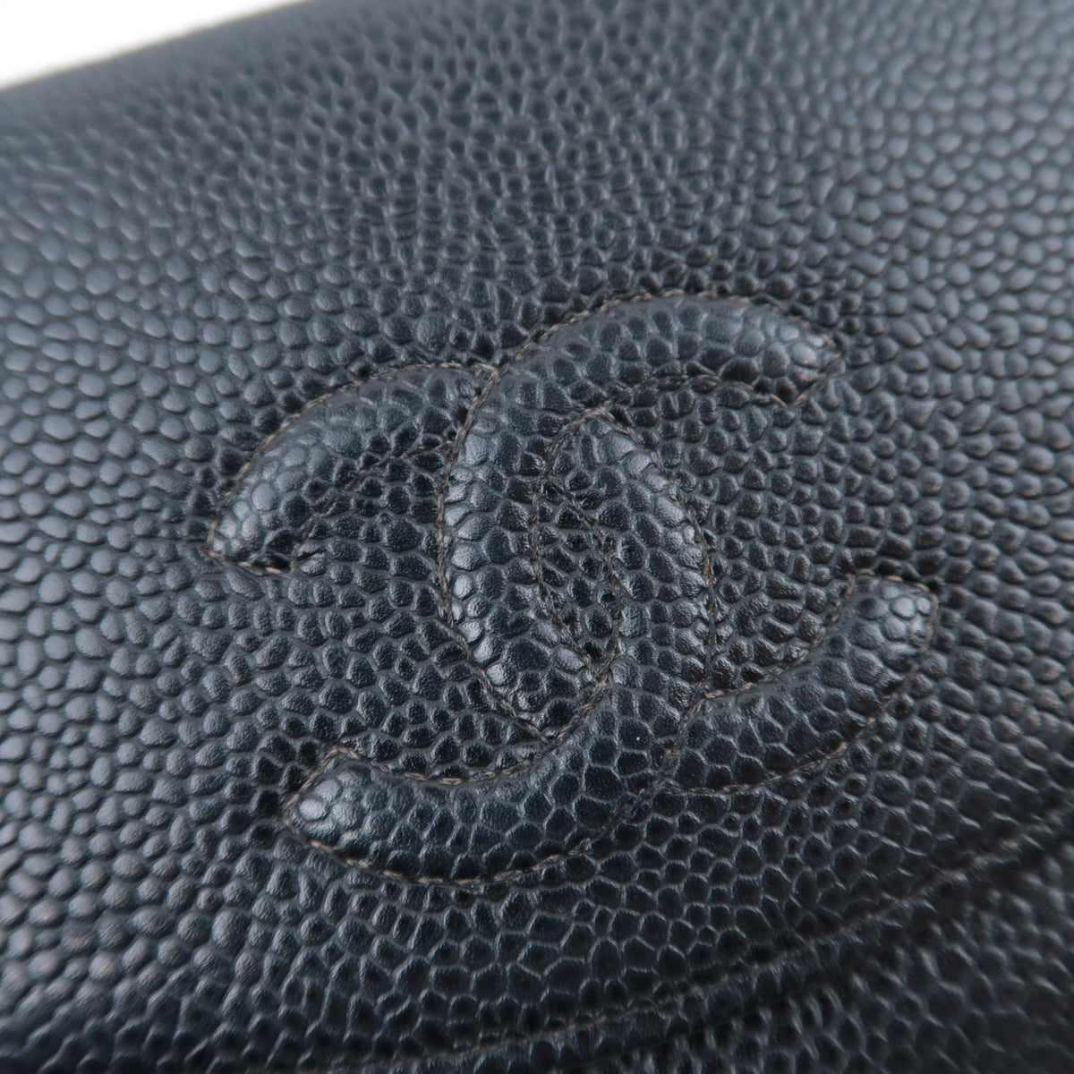 CHANEL Coco Mark Bi-Fold Wallet Caviarskin