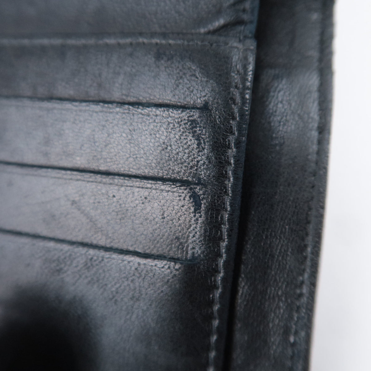 CHANEL Coco Mark Bi-Fold Wallet Caviarskin