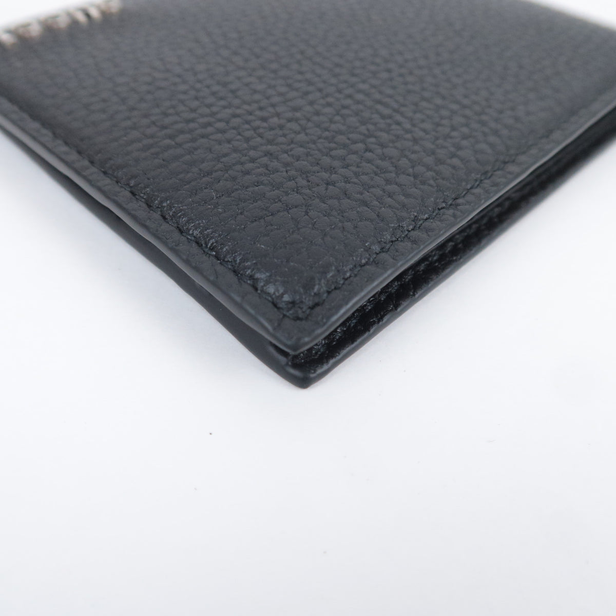 GUCCI Bi-Fold Leather Wallet