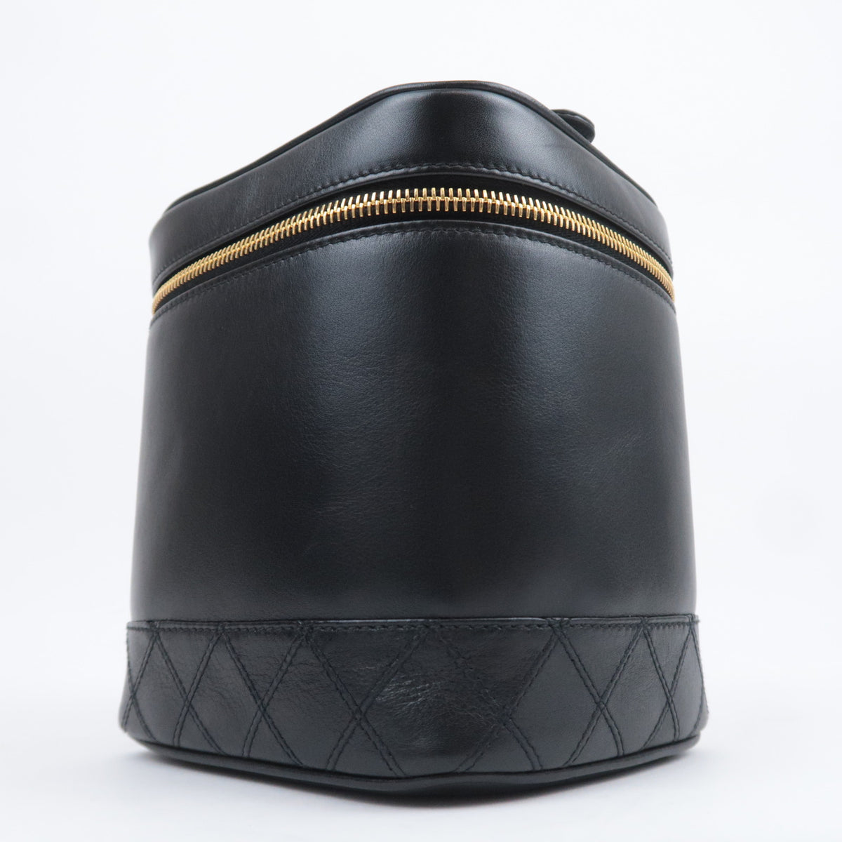 CHANEL Bicolore Leather Vanity Bag A01619
