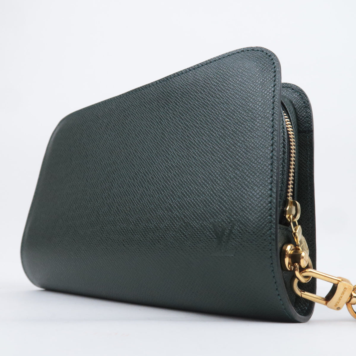 Louis Vuitton Taiga Baikal Clutch bag M30184