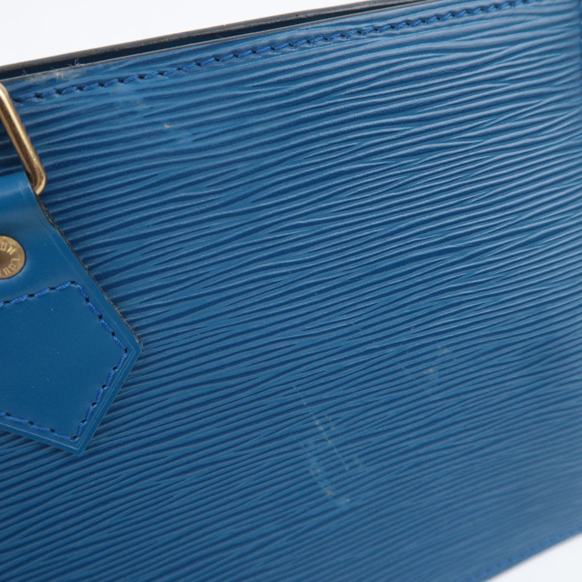 Louis Vuitton Epi Sac Triangle Handbag M52095