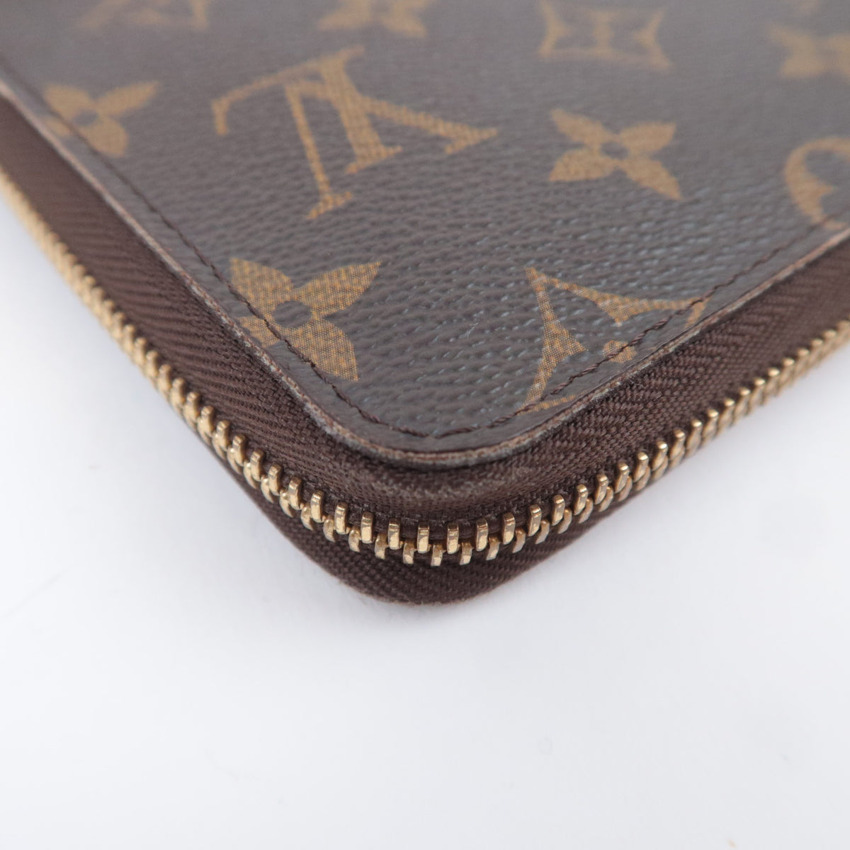 Louis Vuitton Monogram Zippy Organizer Wallet M60002