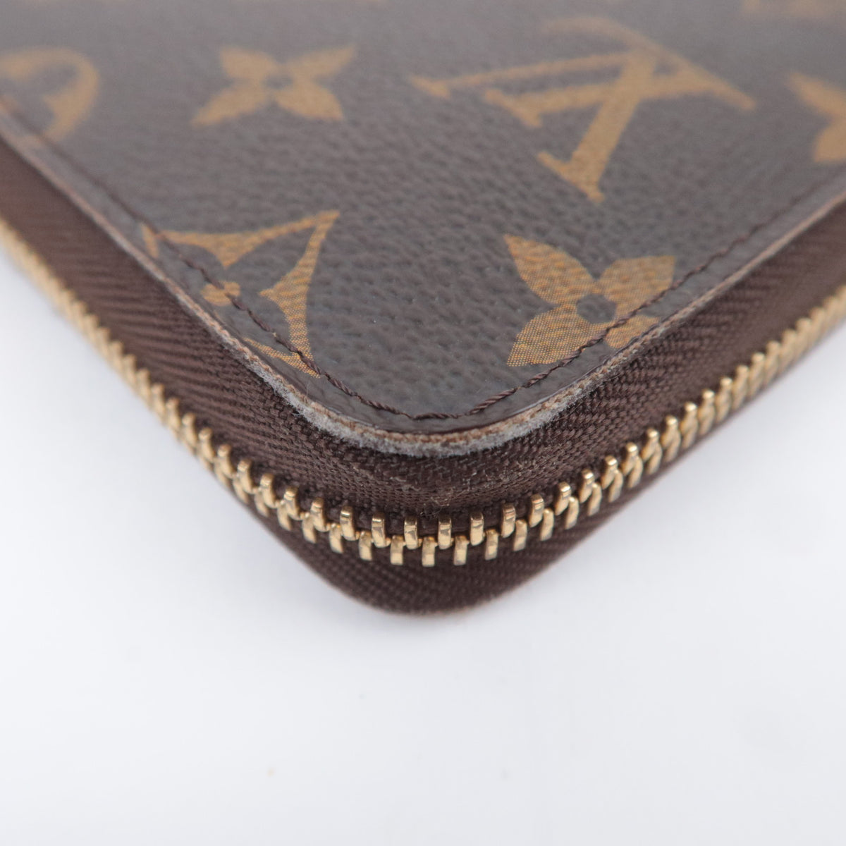 Louis Vuitton Monogram Zippy Organizer Wallet M60002