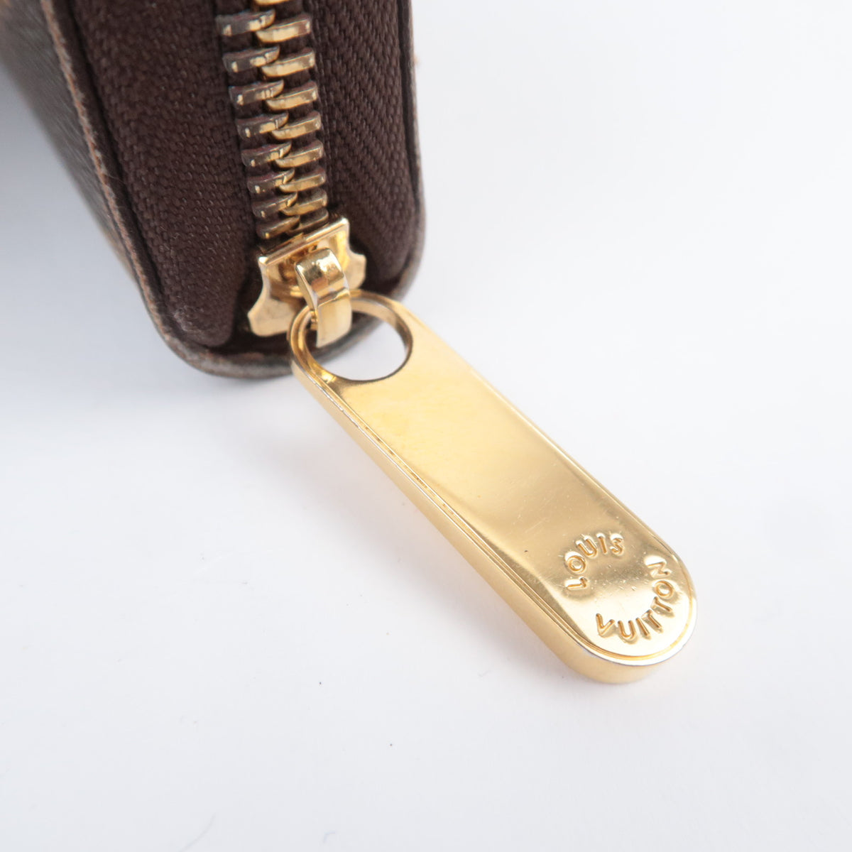 Louis Vuitton Monogram Zippy Organizer Wallet M60002
