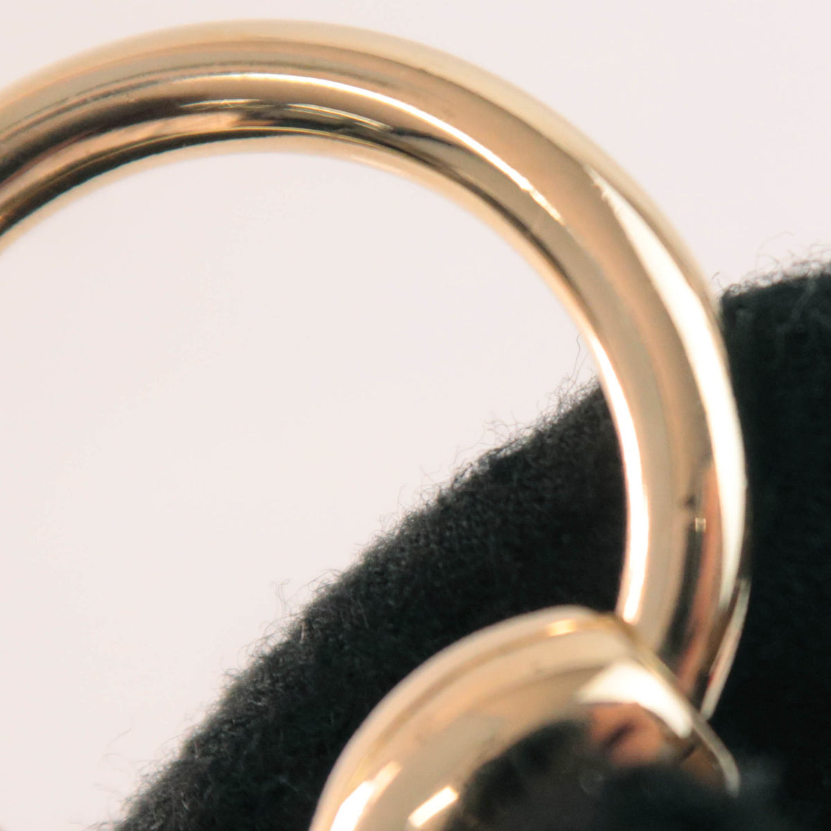 HERMES Mors Rundt Scarf Ring Gold Color