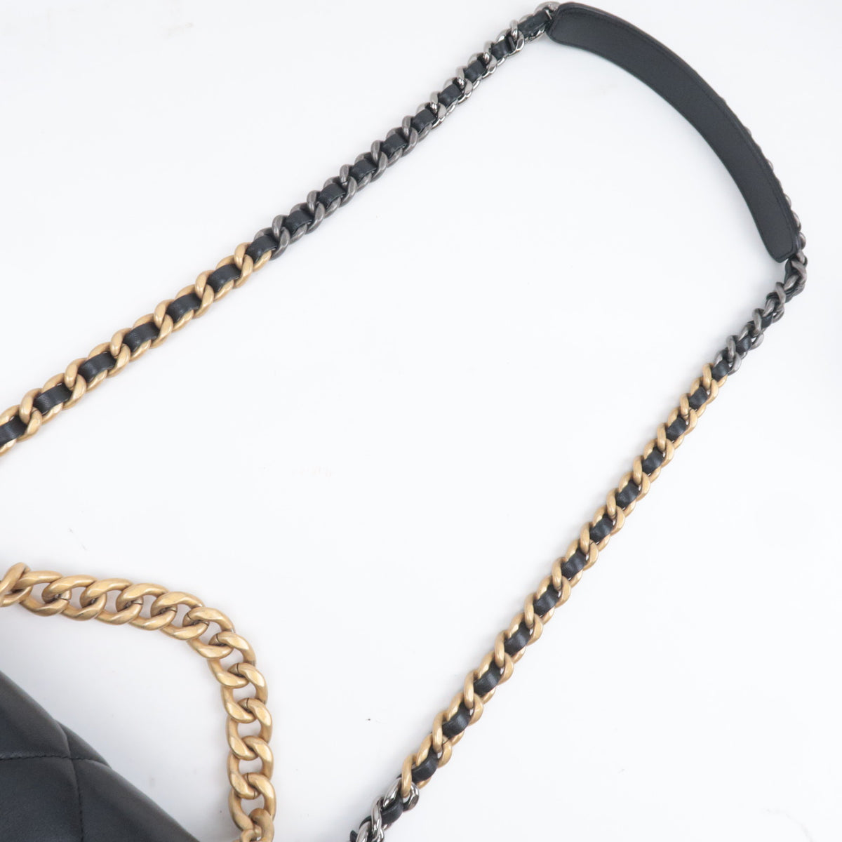 CHANEL 19 Dixneuf Lambskin 2Way Chain Shoulder Bag