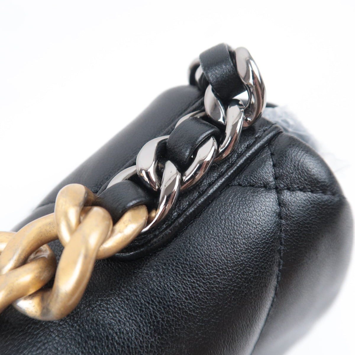 CHANEL 19 Dixneuf Lambskin 2Way Chain Shoulder Bag