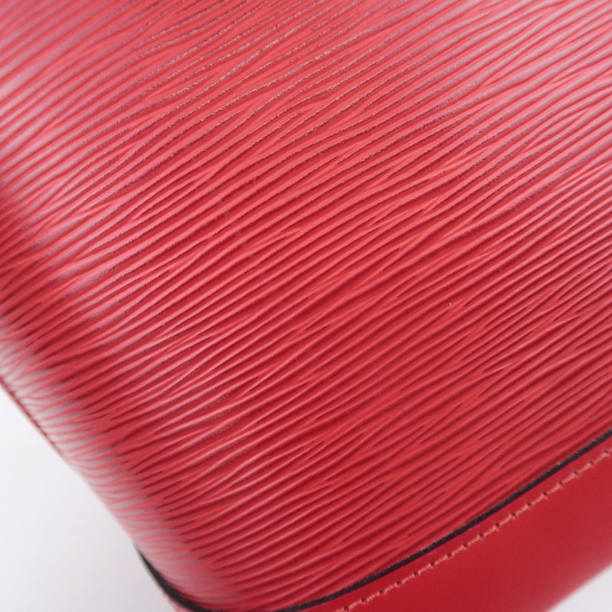 Louis Vuitton Epi Alma Handbag M52147
