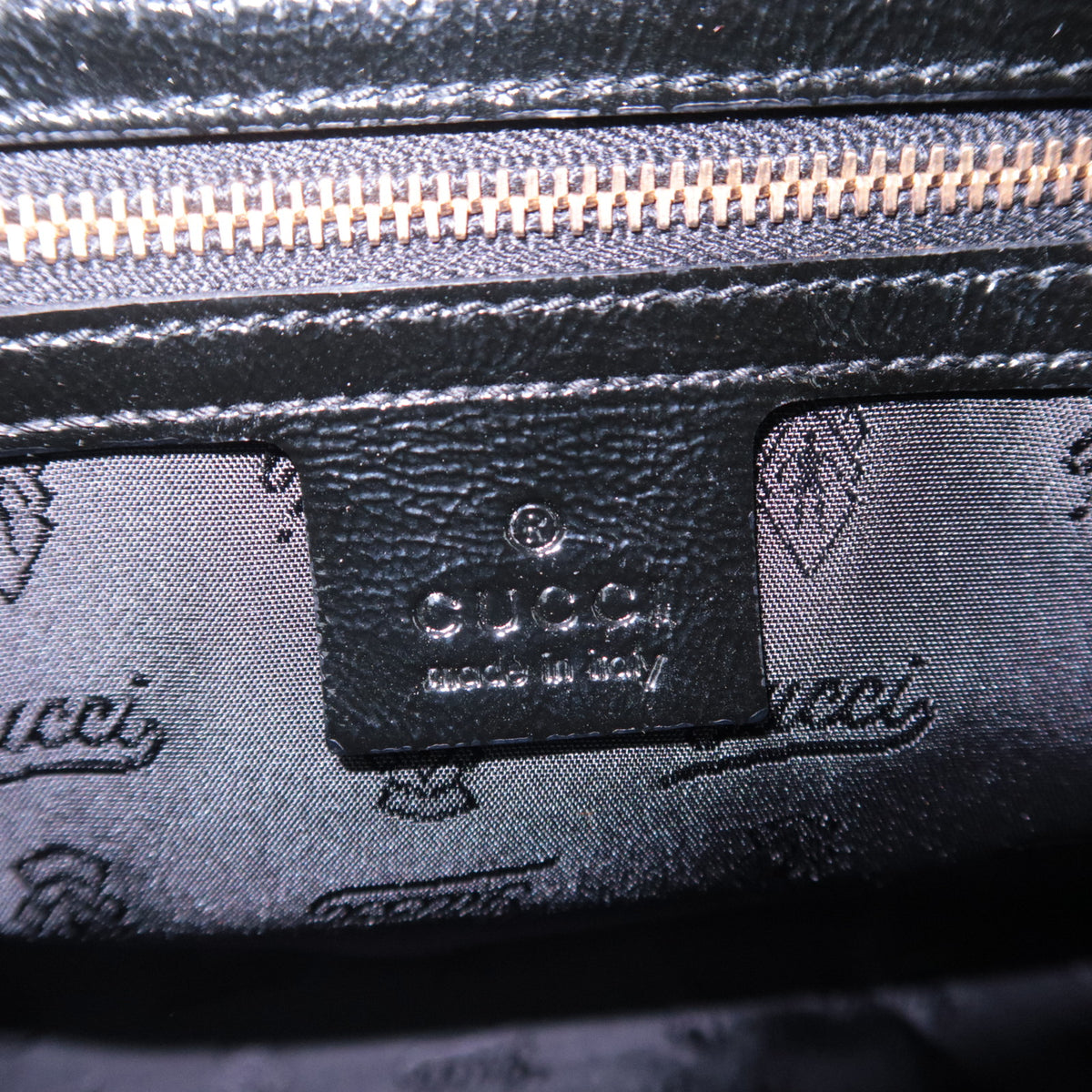 GUCCI Hysteria Aviatrix Suede Boston 186235