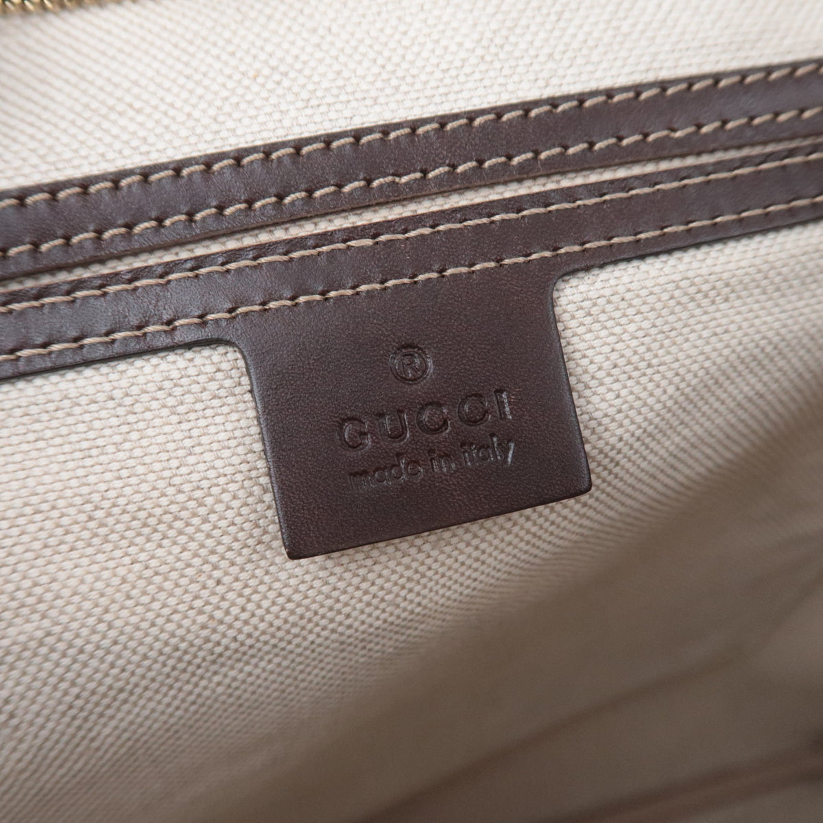 GUCCI GG Supreme Flat Shoulder Bag 201446