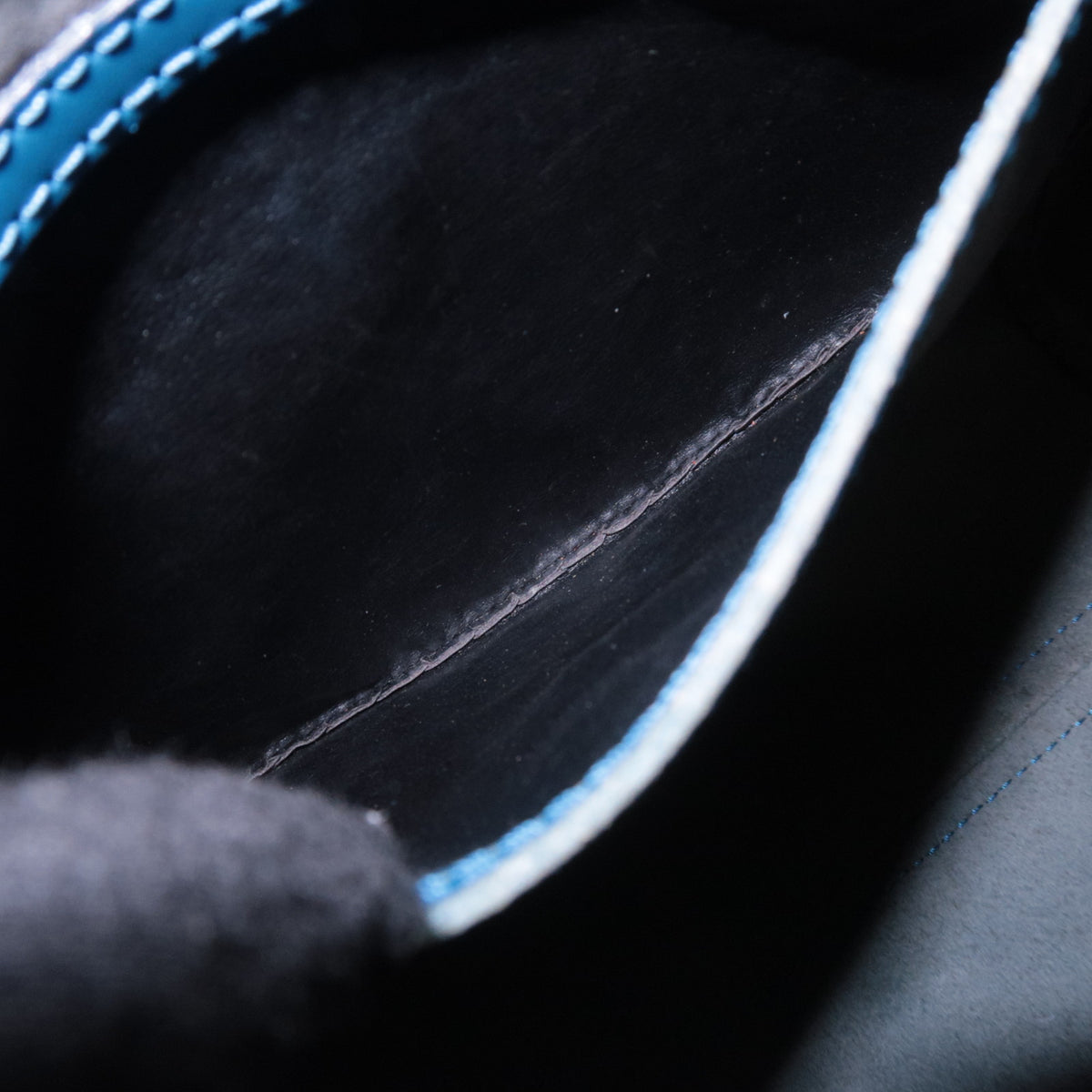 Louis Vuitton Epi Speedy 25 Toledo Blue M43015