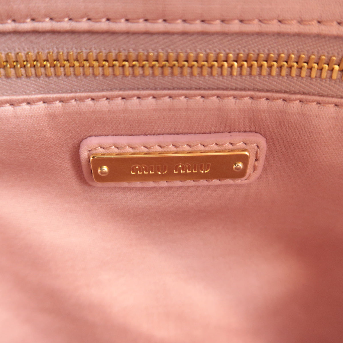 MIU MIU Matelasse Leather Backpack Pink 5BZ022