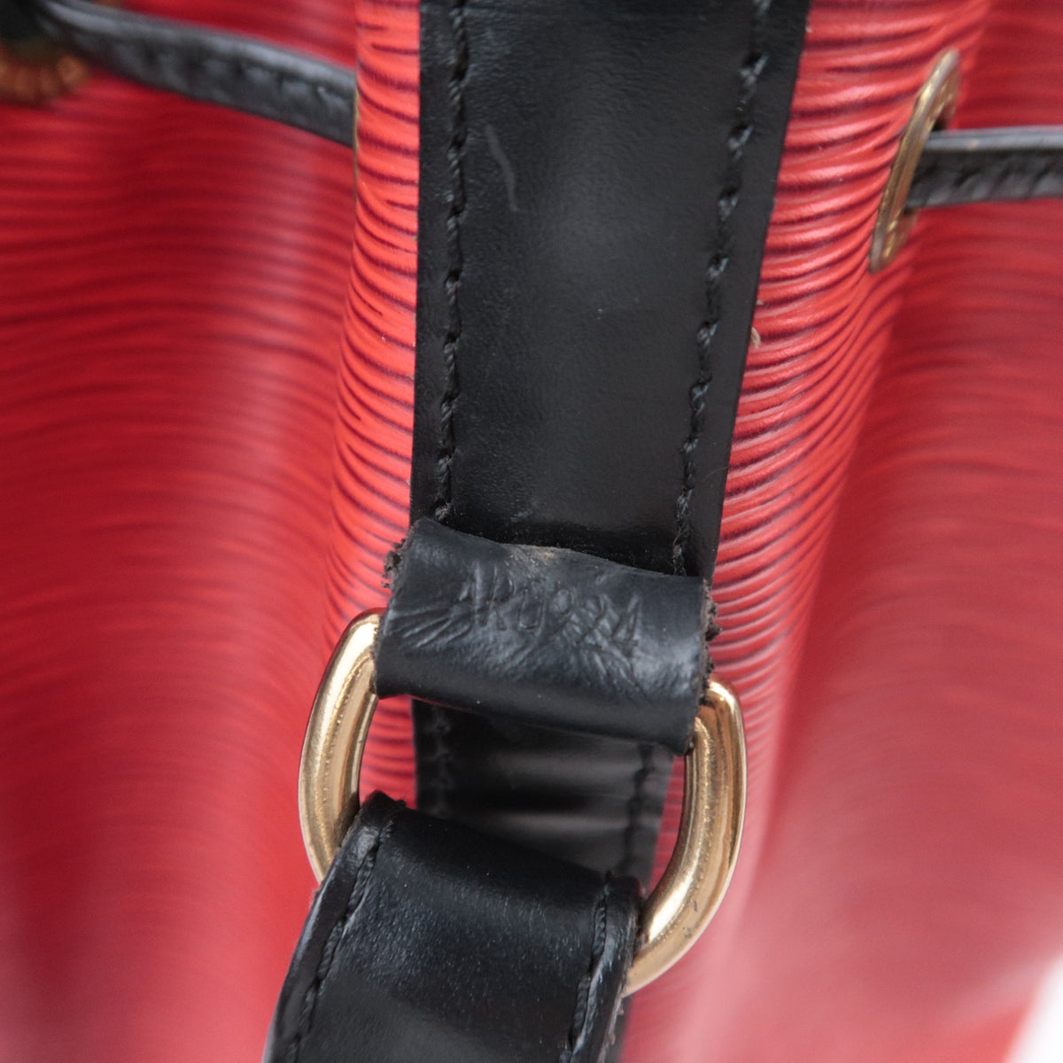 Louis Vuitton Epi Petit Noe two tone Bag Castilian Red / Noir M44172