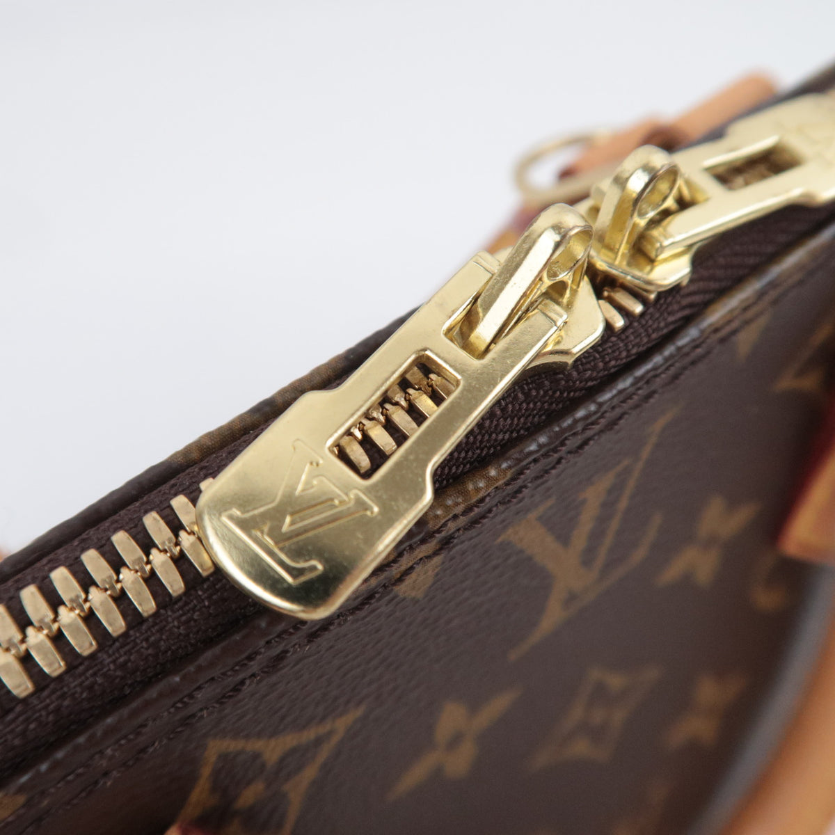 Louis Vuitton Monogram Alma Handbag M51130