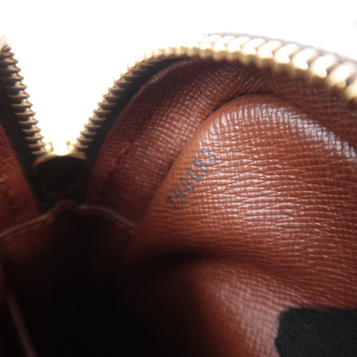 Louis Vuitton Monogram Amazon Shoulder Bag M45236