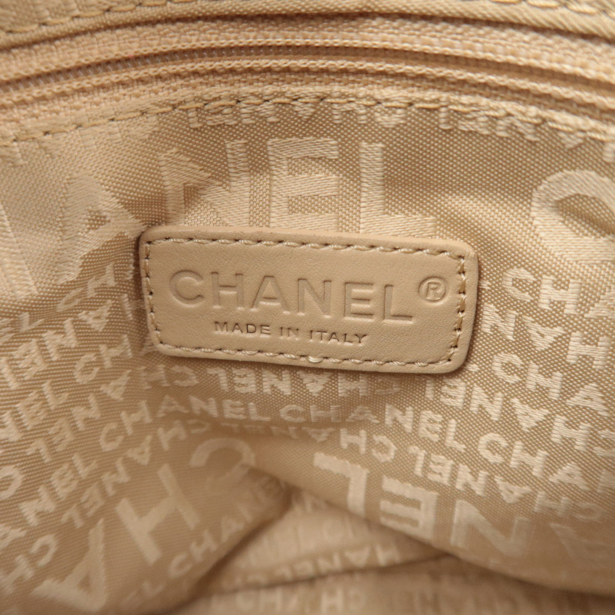 CHANEL Chocolate Bar Beige Leather Bag